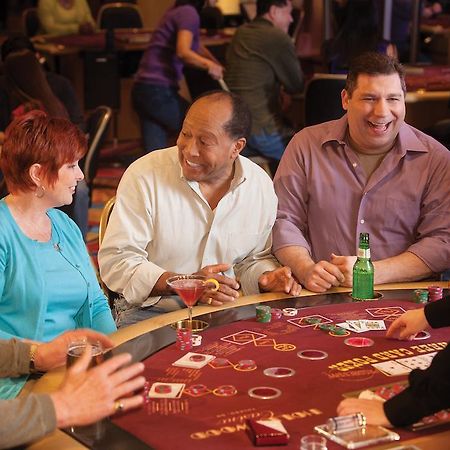 Hollywood Casino Joliet Hotel Extérieur photo