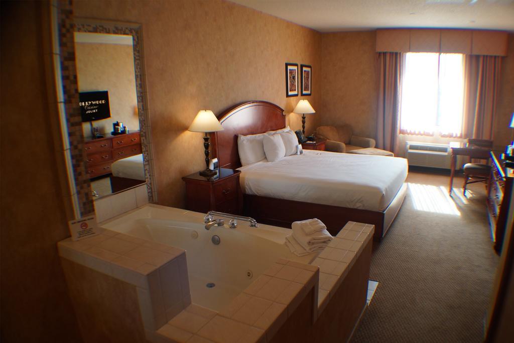 Hollywood Casino Joliet Hotel Extérieur photo